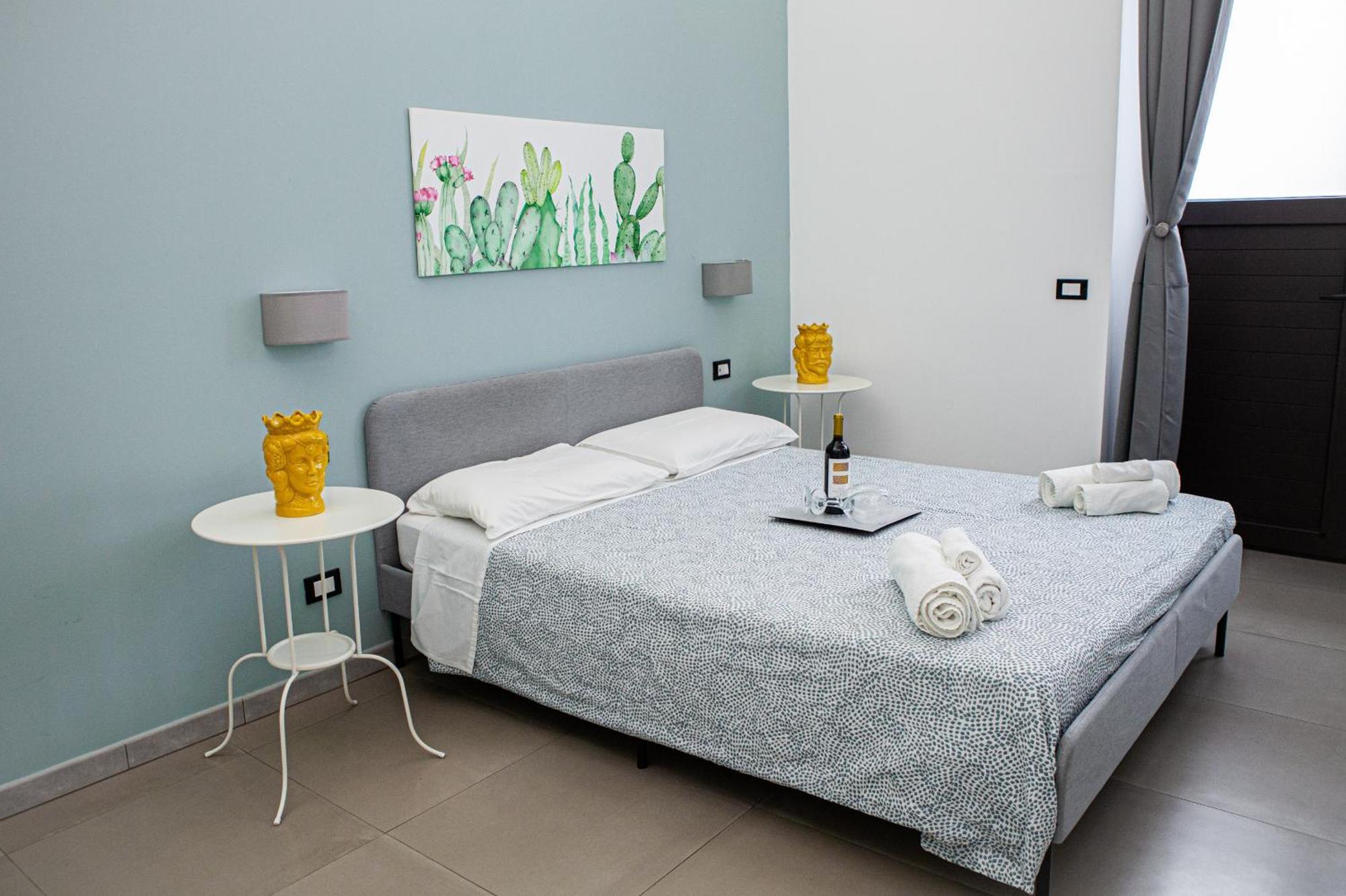 Ruggero Settimo - Holiday Houses Catania-Fontanarossai nemzetközi repülőtér Kültér fotó